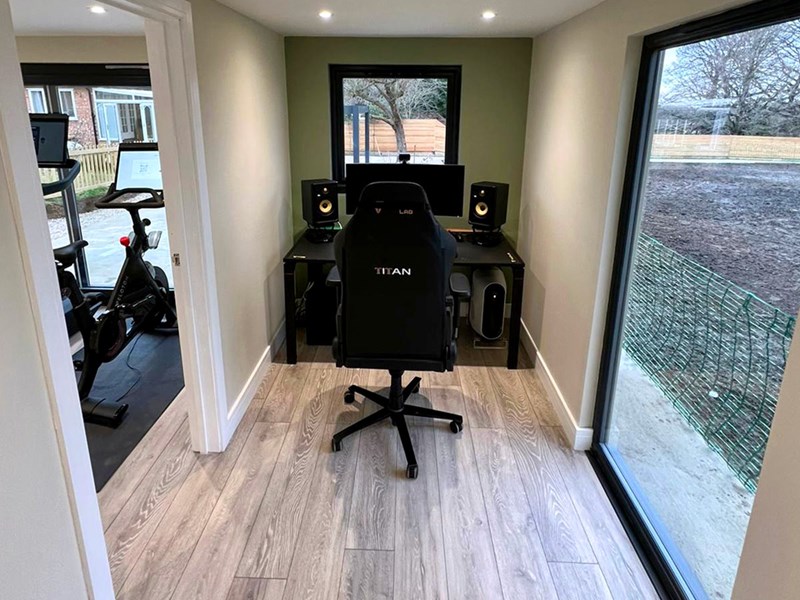 Combined garden office studio and Gym